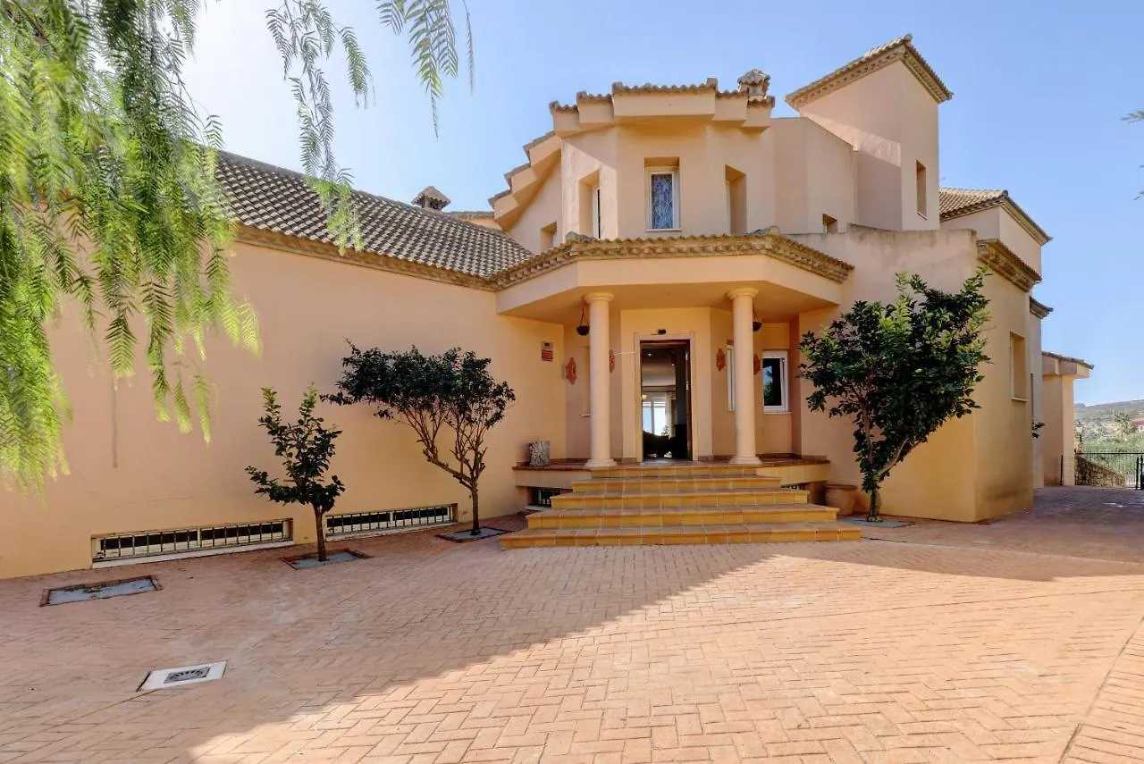 סן רוקה Villa Alcaidesa Vistas Al Mar ספרד